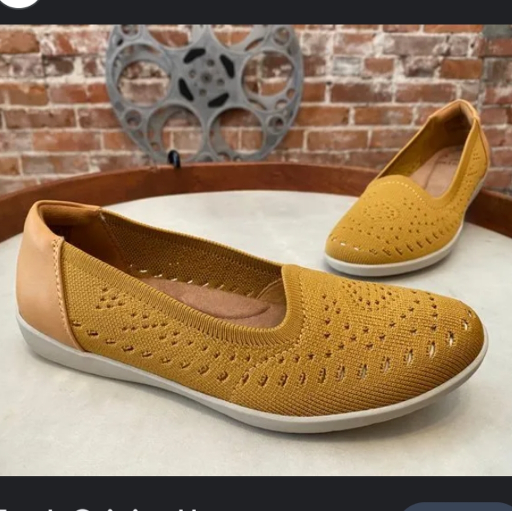 Earth Origins Faye Harvest Yellow Openwork Knit Slip on Flats Size 8M